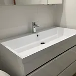 In Zentraler Lage - Nur Wenige Minuten Zum Und Stadt By Interhome Apartment