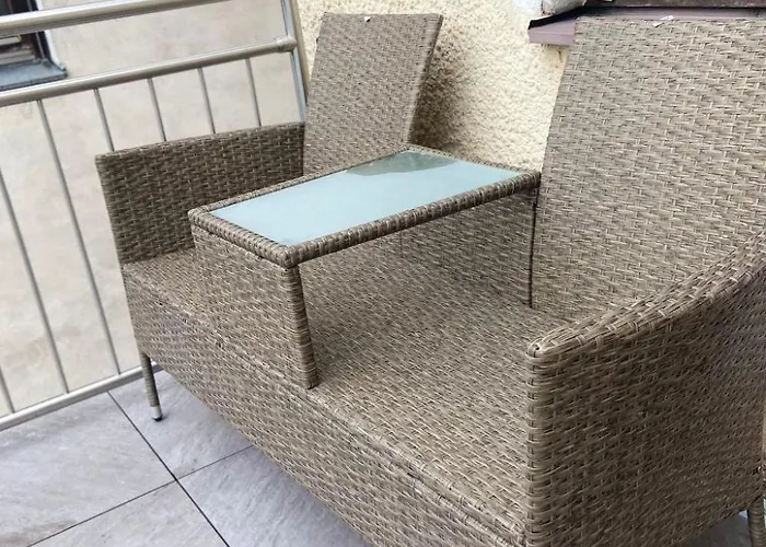 In Zentraler Lage - Nur Wenige Minuten Zum Und Stadt By Interhome * Gmunden